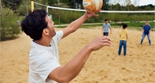Beachvolleybal in Center Parcs Le Bois aux Daims
