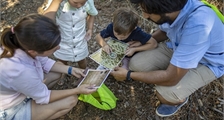 Op een Avontuurlijke Missie: Dierensporen volgen in Center Parcs Le Bois aux Daims