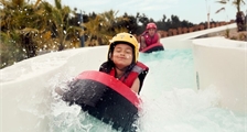 Wild Water Rafting in Center Parcs Park De Haan