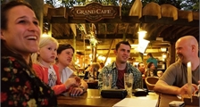 Family Quiz Night in Center Parcs De Kempervennen