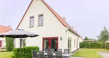 Villa 8L in Landal Kasteeldomein De Cauberg