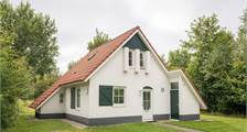 Bungalow 4B2 in Landal Natuurdorp Suyderoogh